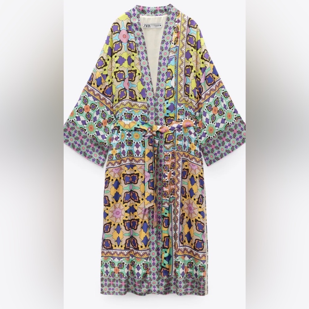 ZARA Bloggers Favorite Multicolor Abstract Print Belted Kimono Robe Size M NEW